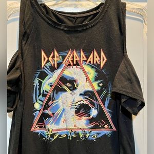 Def Leppard Womens T-shirt